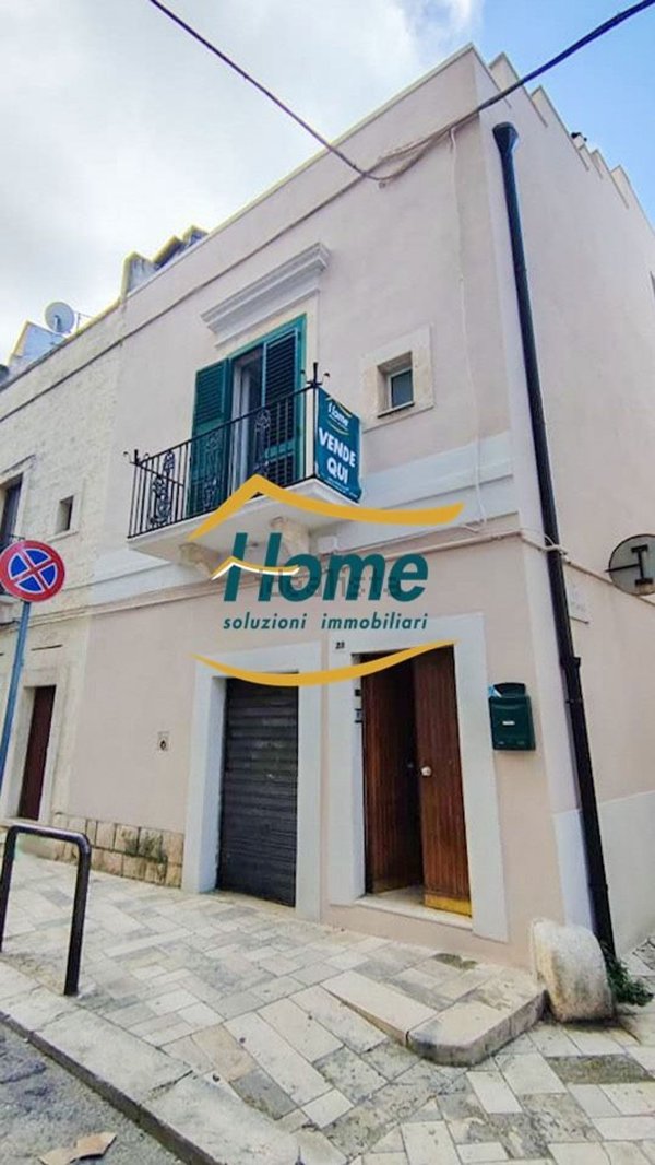 casa indipendente in vendita a Gioia del Colle