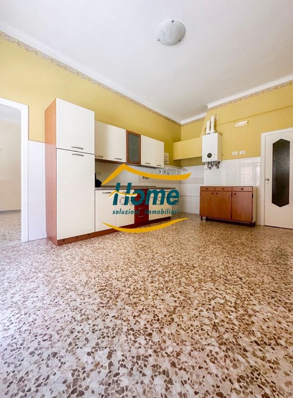 appartamento in vendita a Gioia del Colle