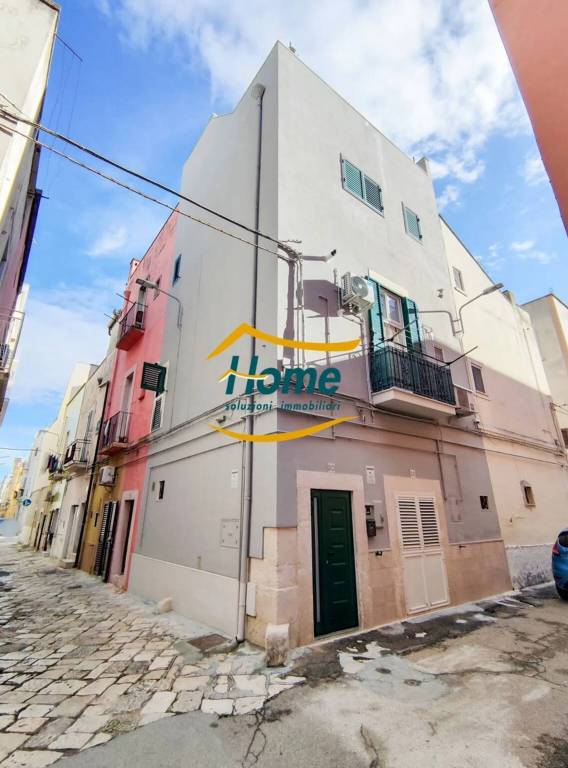 casa indipendente in vendita a Gioia del Colle