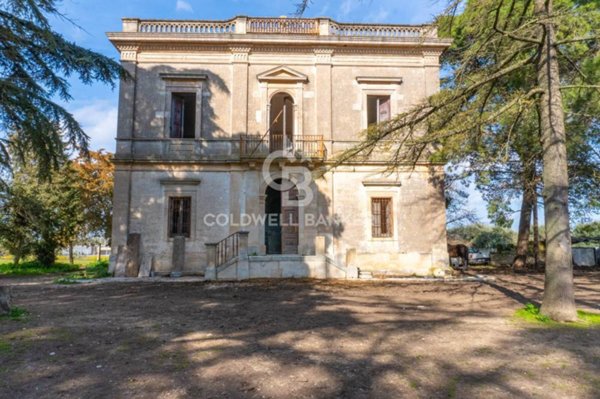 casa indipendente in vendita a Gioia del Colle