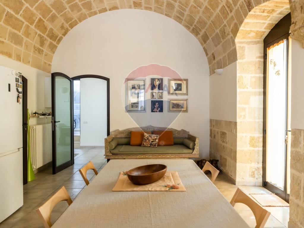 casa indipendente in vendita a Gioia del Colle