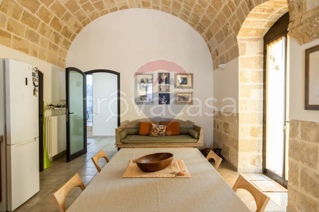 casa indipendente in vendita a Gioia del Colle