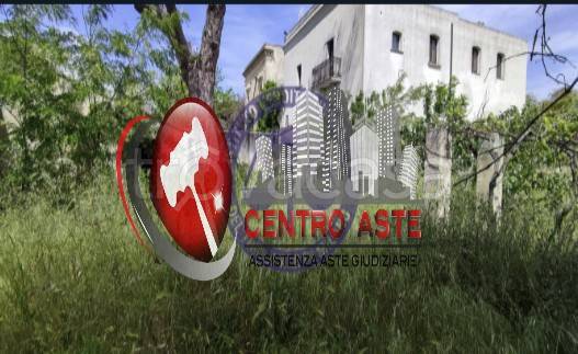 casa indipendente in vendita a Gioia del Colle