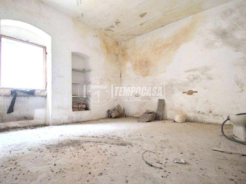 casa indipendente in vendita a Gioia del Colle