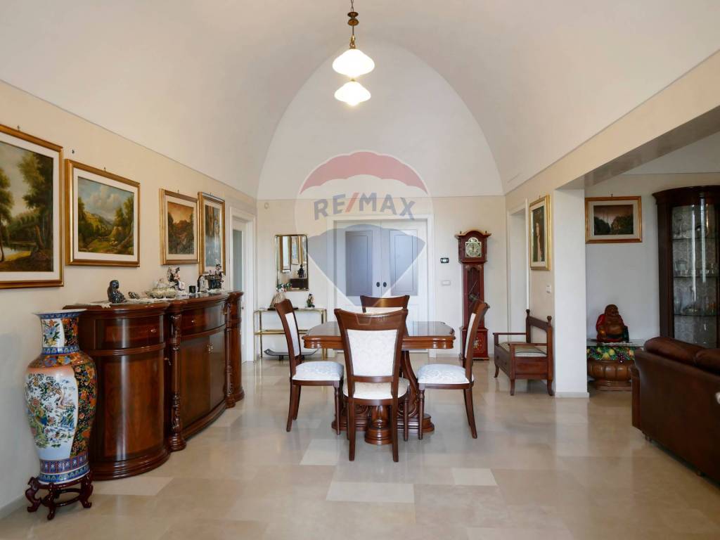 casa indipendente in vendita a Gioia del Colle