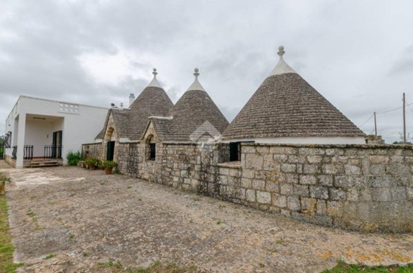 casa indipendente in vendita a Gioia del Colle