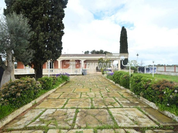 casa indipendente in vendita a Gioia del Colle