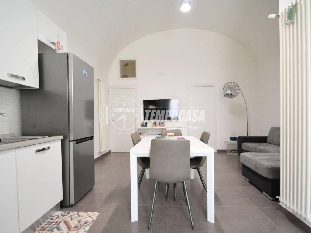 casa indipendente in vendita a Gioia del Colle