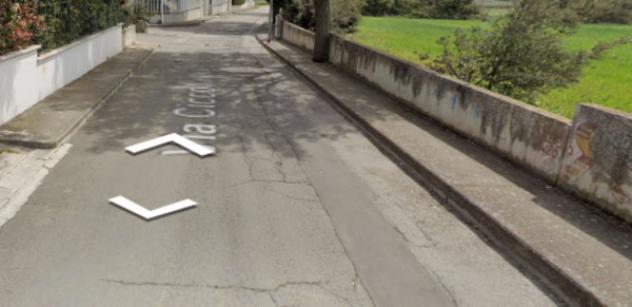 negozio in vendita a Gioia del Colle