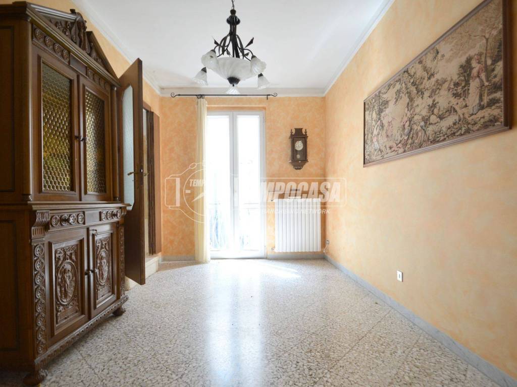 casa indipendente in vendita a Gioia del Colle