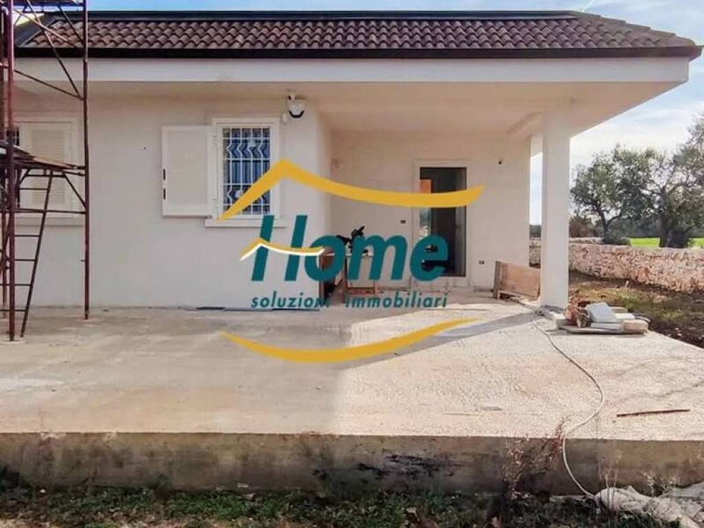 casa indipendente in vendita a Gioia del Colle