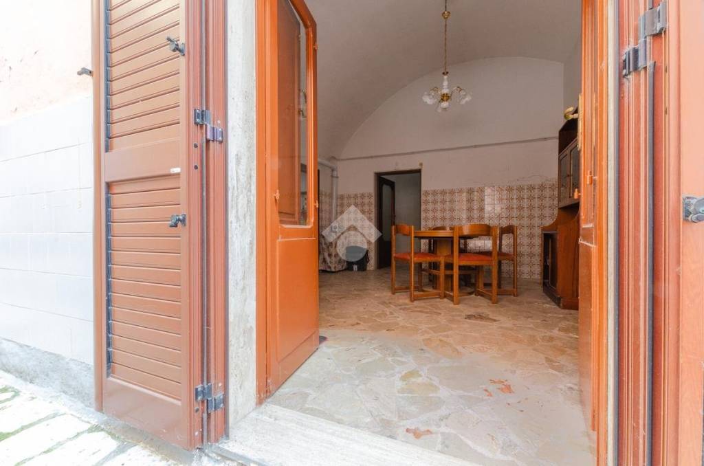 casa indipendente in vendita a Gioia del Colle
