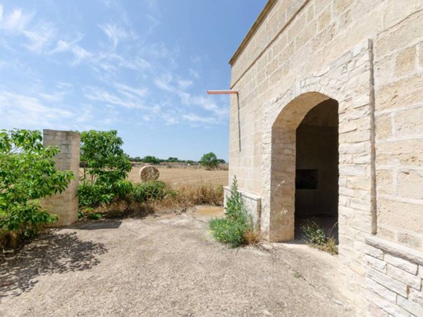casa indipendente in vendita a Gioia del Colle in zona Montursi