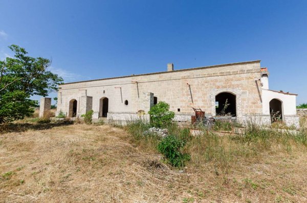 quadrivano in vendita a Gioia del Colle in zona Montursi