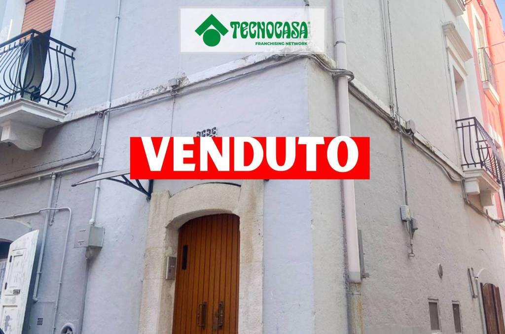 casa indipendente in vendita a Gioia del Colle