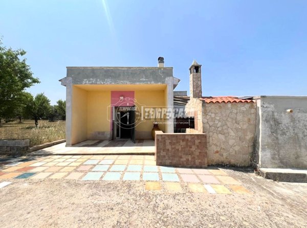 casa indipendente in vendita a Gioia del Colle