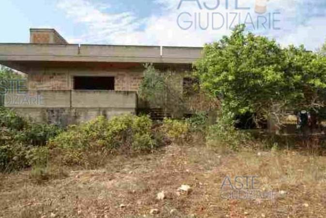 casa indipendente in vendita a Gioia del Colle