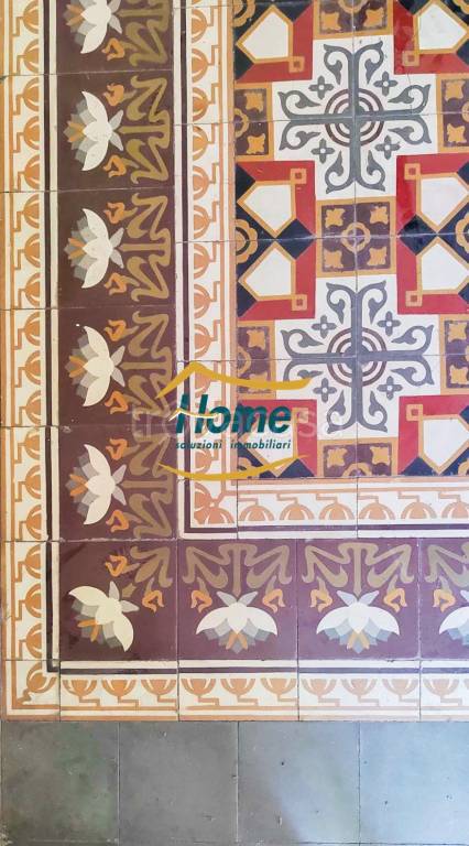 casa indipendente in vendita a Gioia del Colle