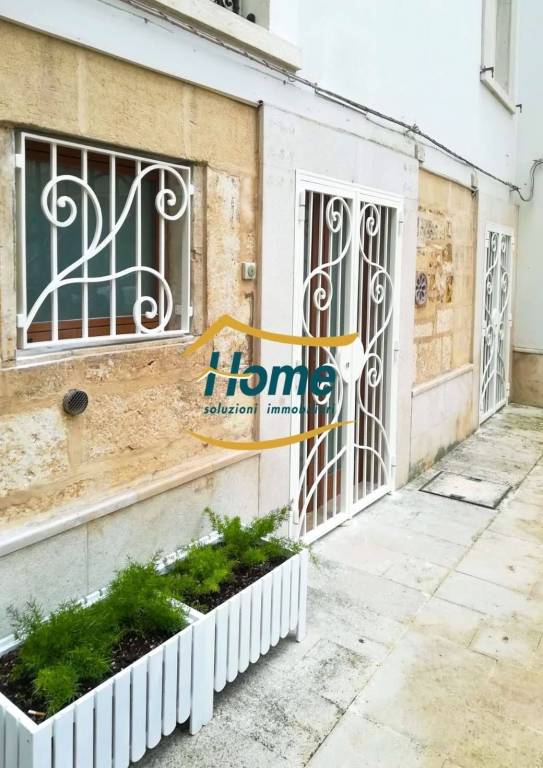 casa indipendente in vendita a Gioia del Colle