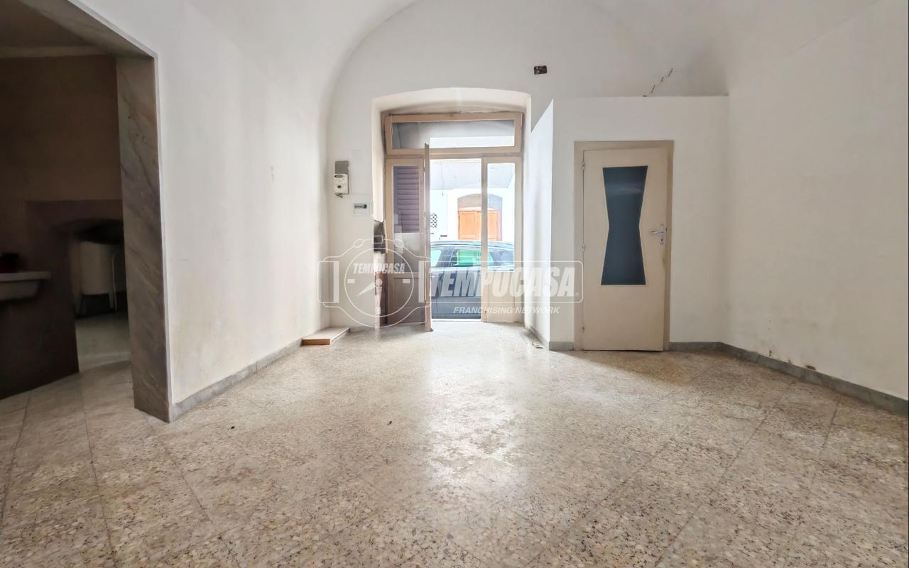 casa indipendente in vendita a Gioia del Colle