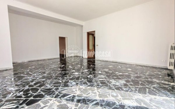 appartamento in vendita a Gioia del Colle