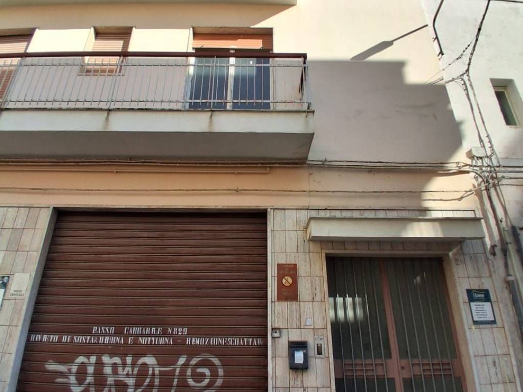 casa indipendente in vendita a Gioia del Colle