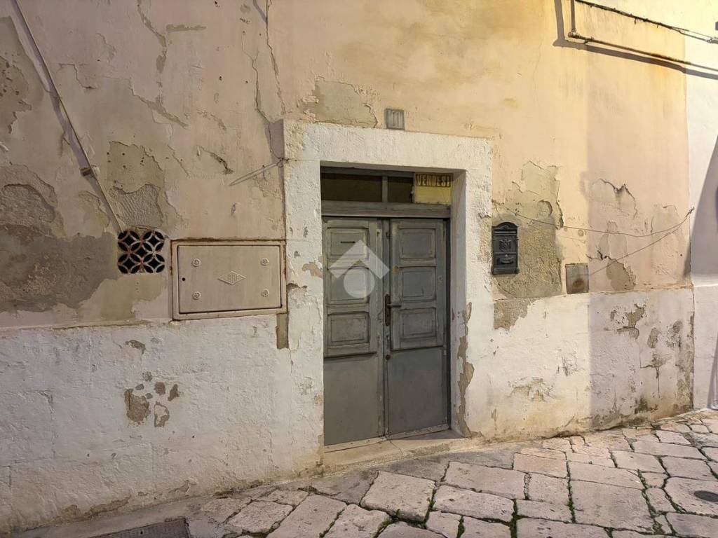 casa indipendente in vendita a Gioia del Colle