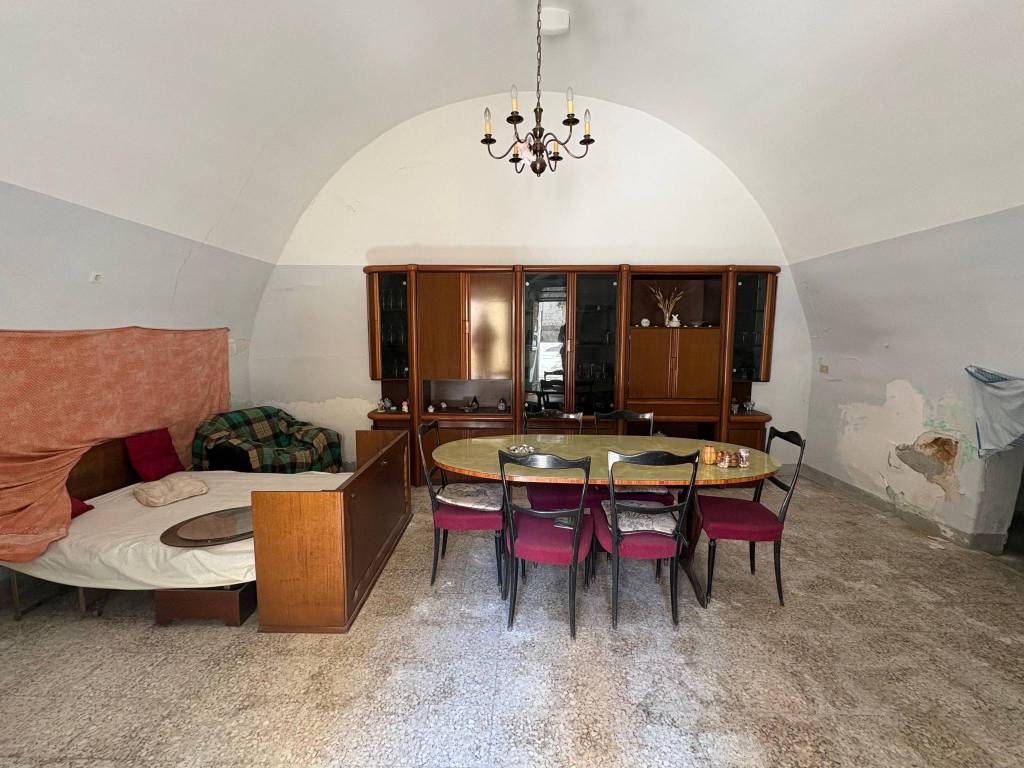 casa indipendente in vendita a Gioia del Colle