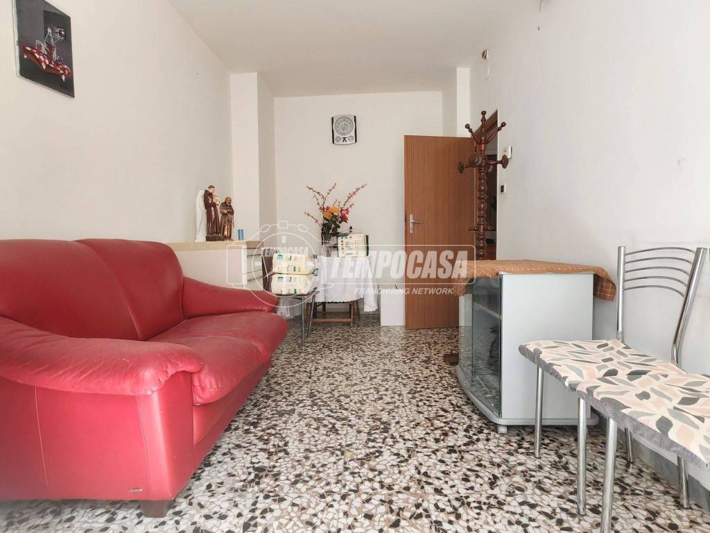 casa indipendente in vendita a Gioia del Colle