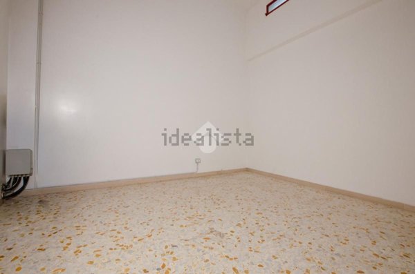 locale commerciale in vendita a Gioia del Colle