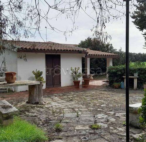 casa indipendente in vendita a Gioia del Colle