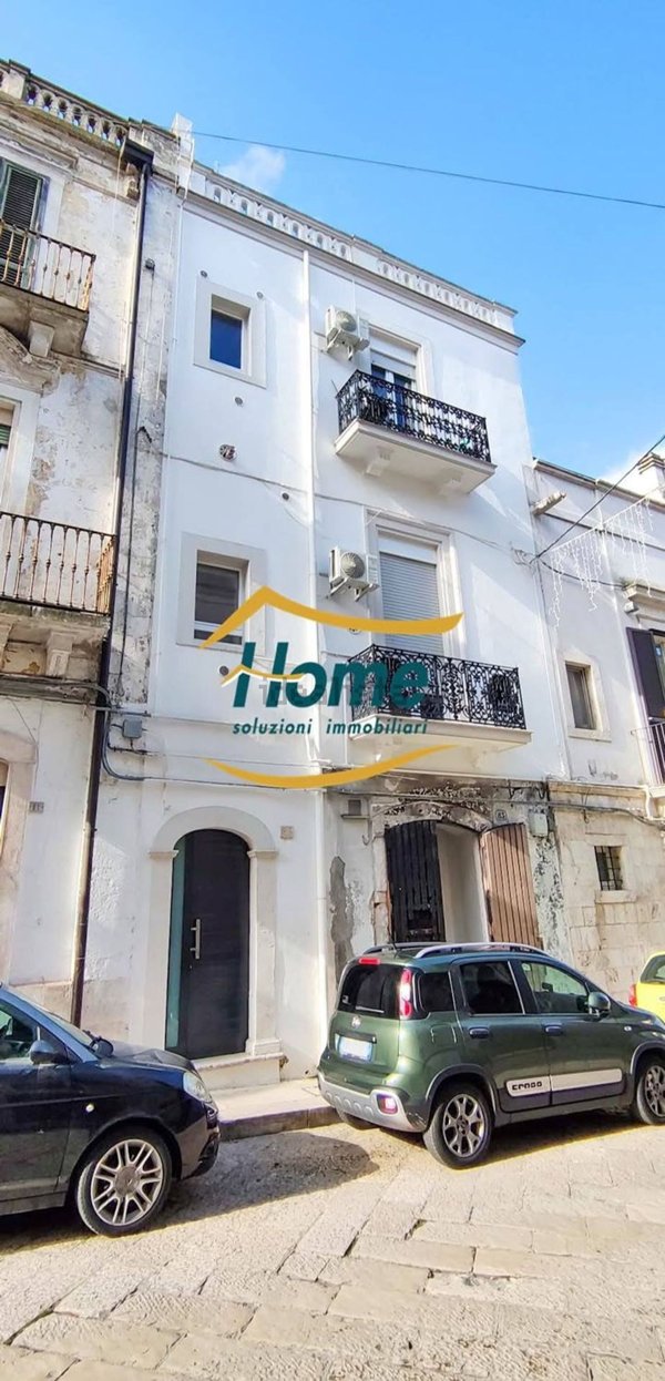 casa indipendente in vendita a Gioia del Colle