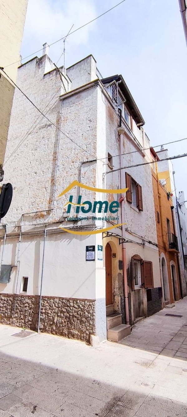 casa indipendente in vendita a Gioia del Colle