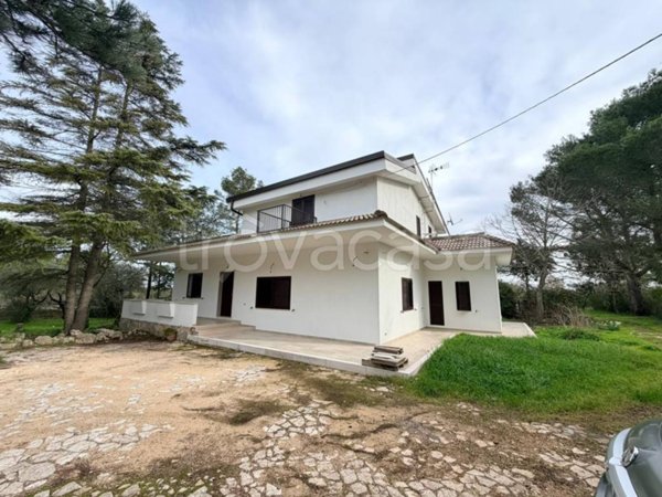 casa indipendente in vendita a Gioia del Colle in zona Montursi