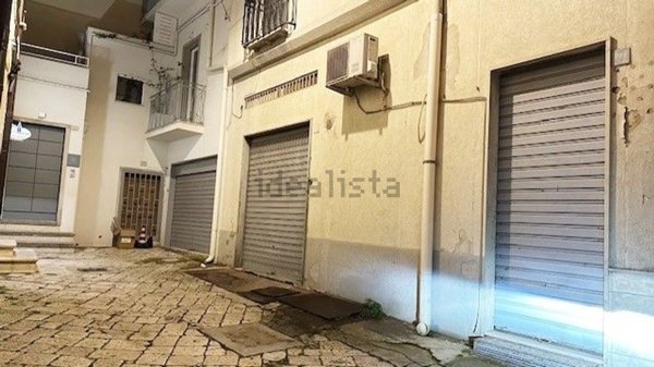 locale commerciale in vendita a Gioia del Colle