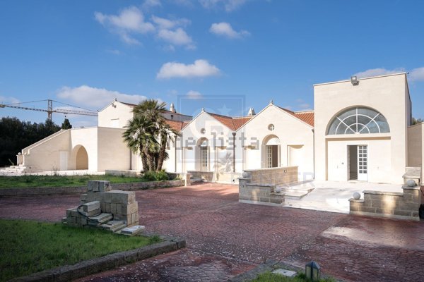 villa in vendita a Gioia del Colle