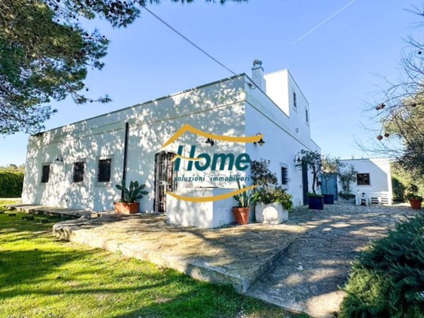 casa indipendente in vendita a Gioia del Colle