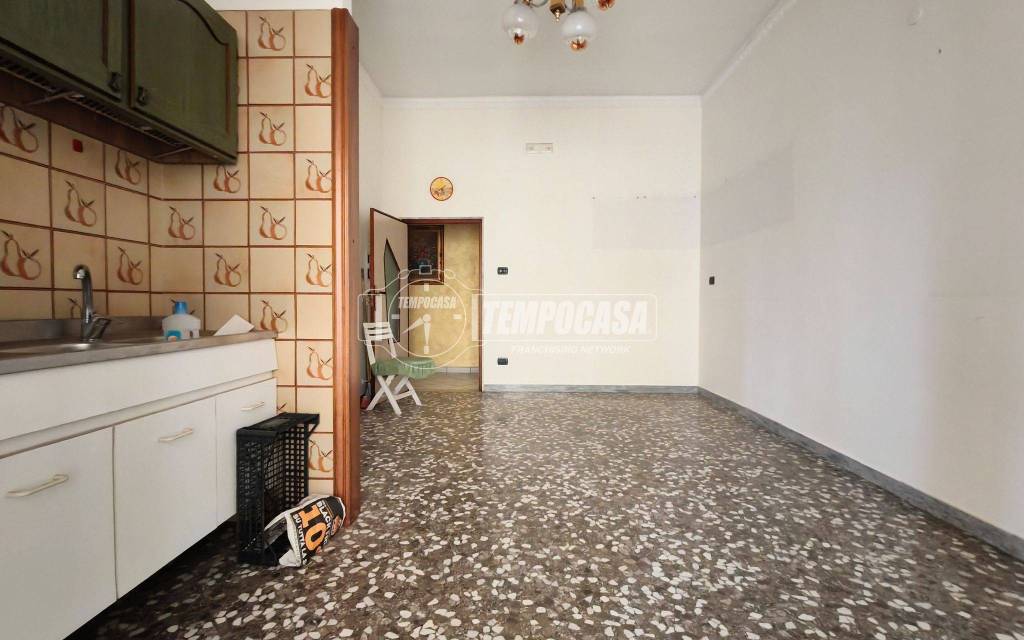 casa indipendente in vendita a Gioia del Colle