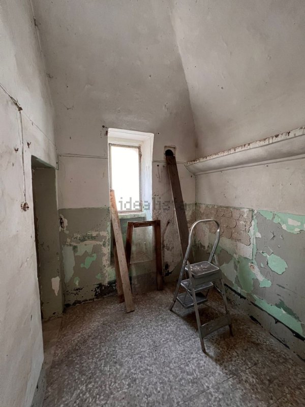 casa indipendente in vendita a Gioia del Colle