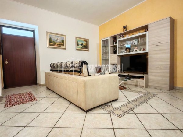 casa indipendente in vendita a Gioia del Colle