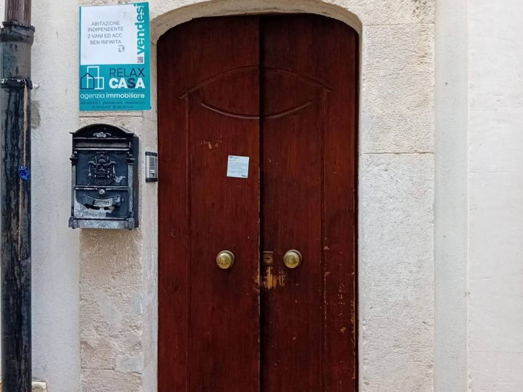casa indipendente in vendita a Gioia del Colle