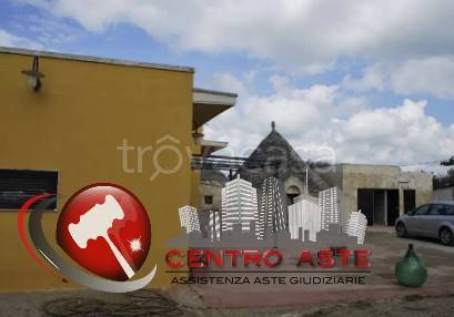 casa indipendente in vendita a Gioia del Colle in zona Masseria Santa Candida