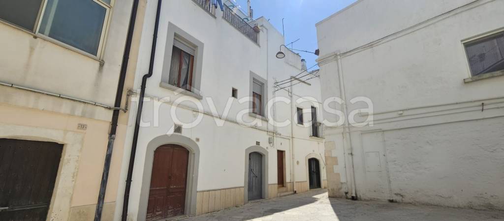 casa indipendente in vendita a Gioia del Colle