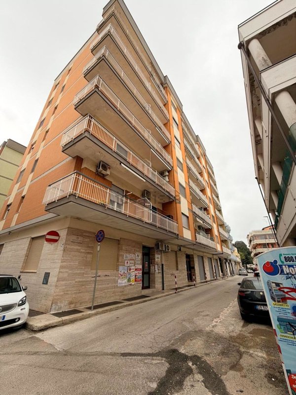 appartamento in vendita a Gioia del Colle