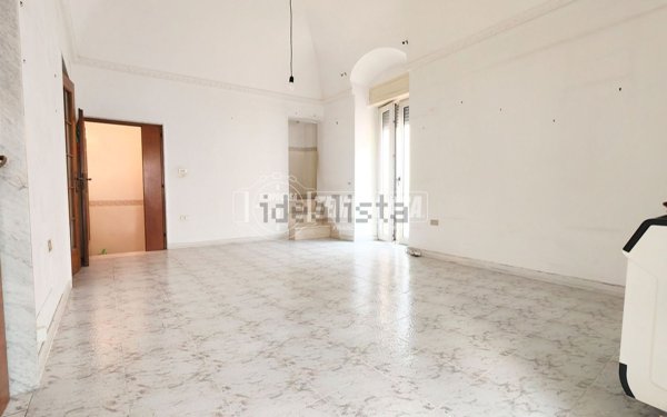 casa indipendente in vendita a Gioia del Colle