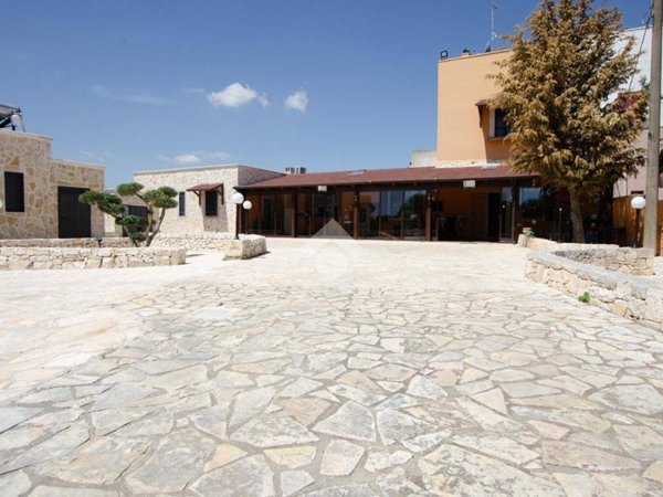 casa indipendente in vendita a Gioia del Colle in zona Montursi