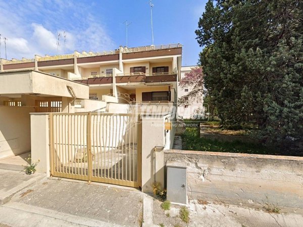 casa indipendente in vendita a Gioia del Colle in zona Monte Sannace