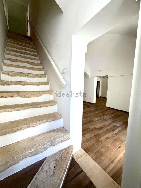 casa indipendente in vendita a Gioia del Colle in zona Monte Sannace