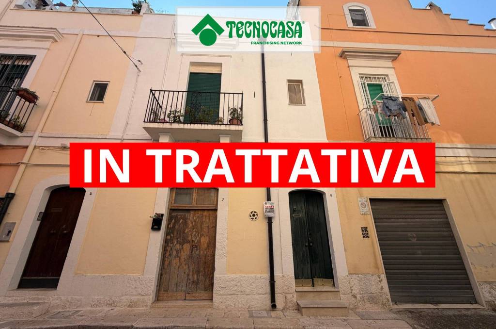 casa indipendente in vendita a Gioia del Colle