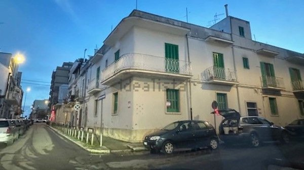 appartamento in vendita a Gioia del Colle in zona Monte Sannace
